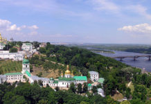 Mehr als 300.000 Gläubige bei der Kreuzprozession der ukrainisch-orthodoxen Kirche in Kiew